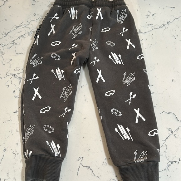 Little Bipsy ski print set - Picture 8 of 8